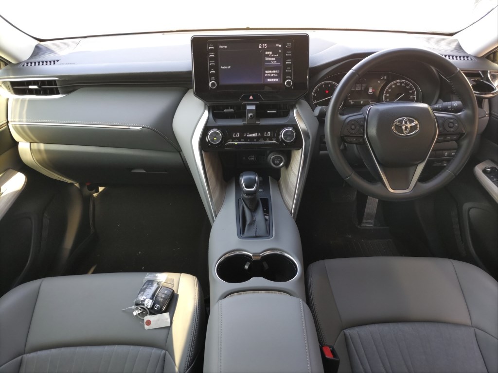 2021 TOYOTA HARRIER G photo 3