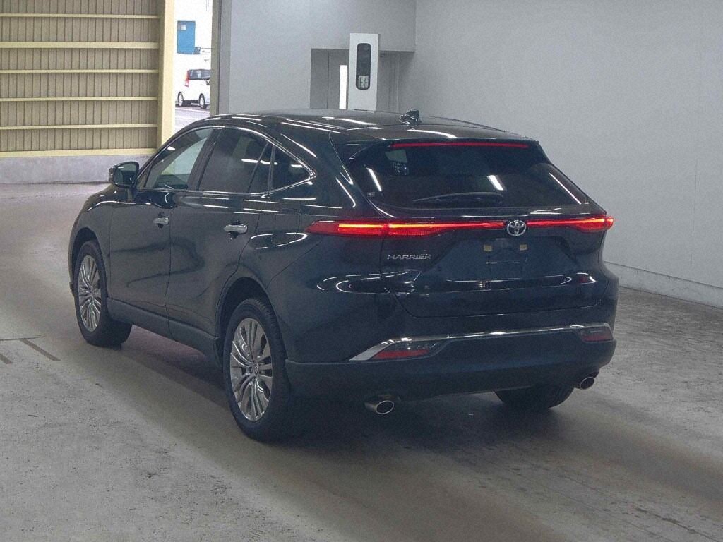 2023 TOYOTA HARRIER Z photo 2
