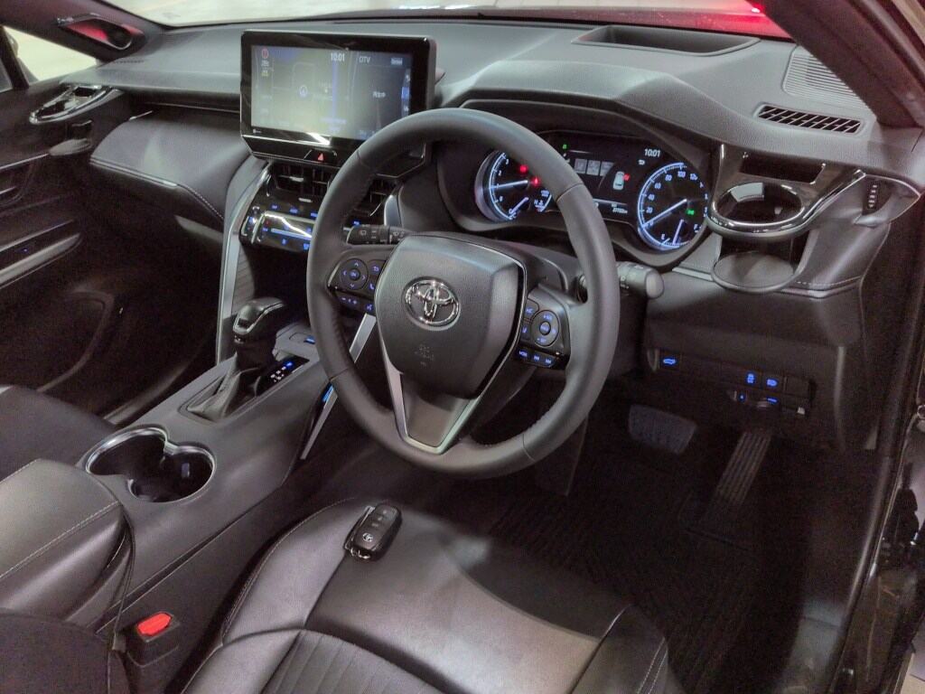2021 TOYOTA HARRIER Z photo 3