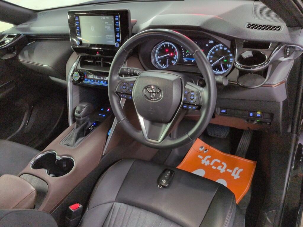 2021 TOYOTA HARRIER G photo 3