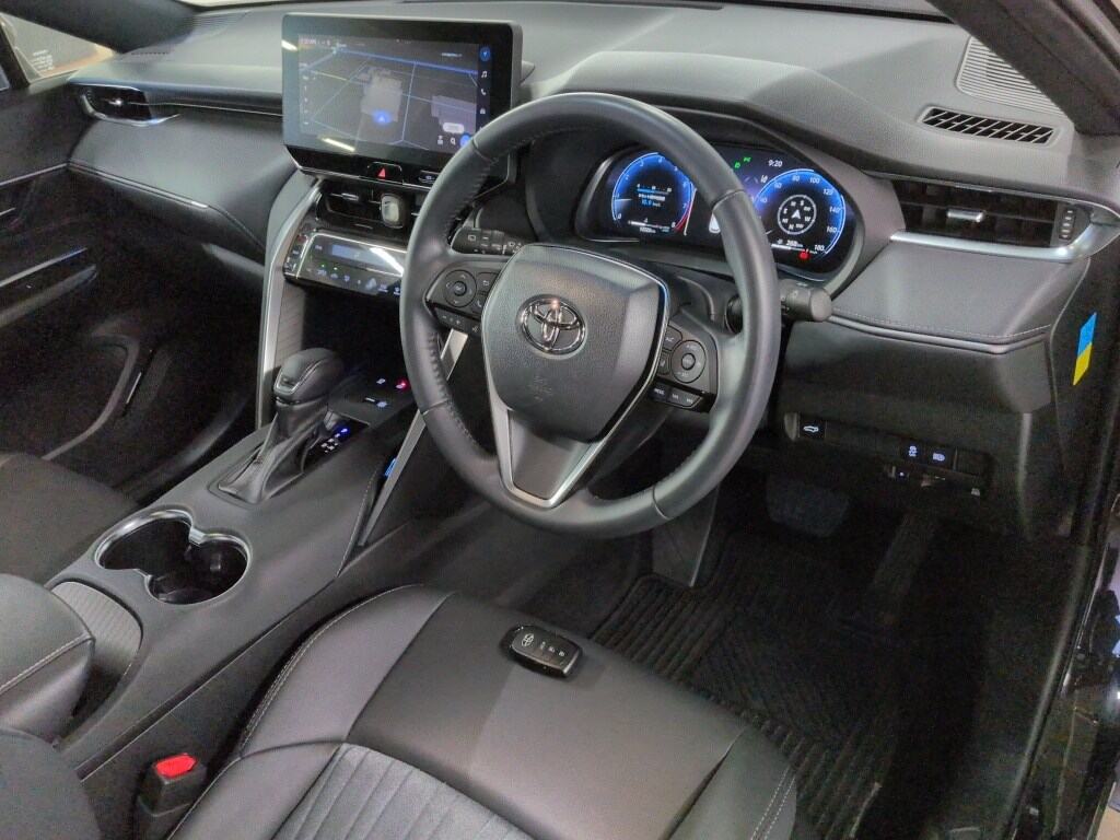 2023 TOYOTA HARRIER G photo 3