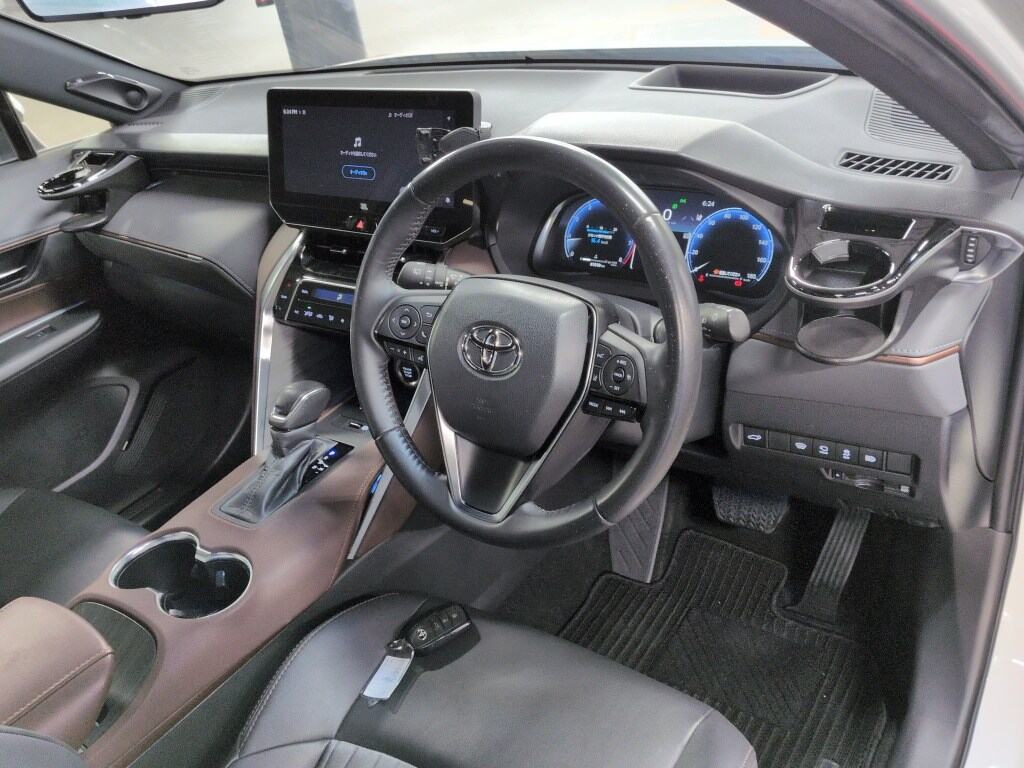 2023 TOYOTA HARRIER Z photo 3