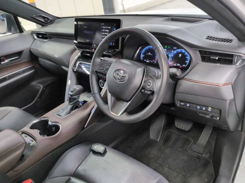 2024 TOYOTA HARRIER Z LEATHER PACKAGE photo 3