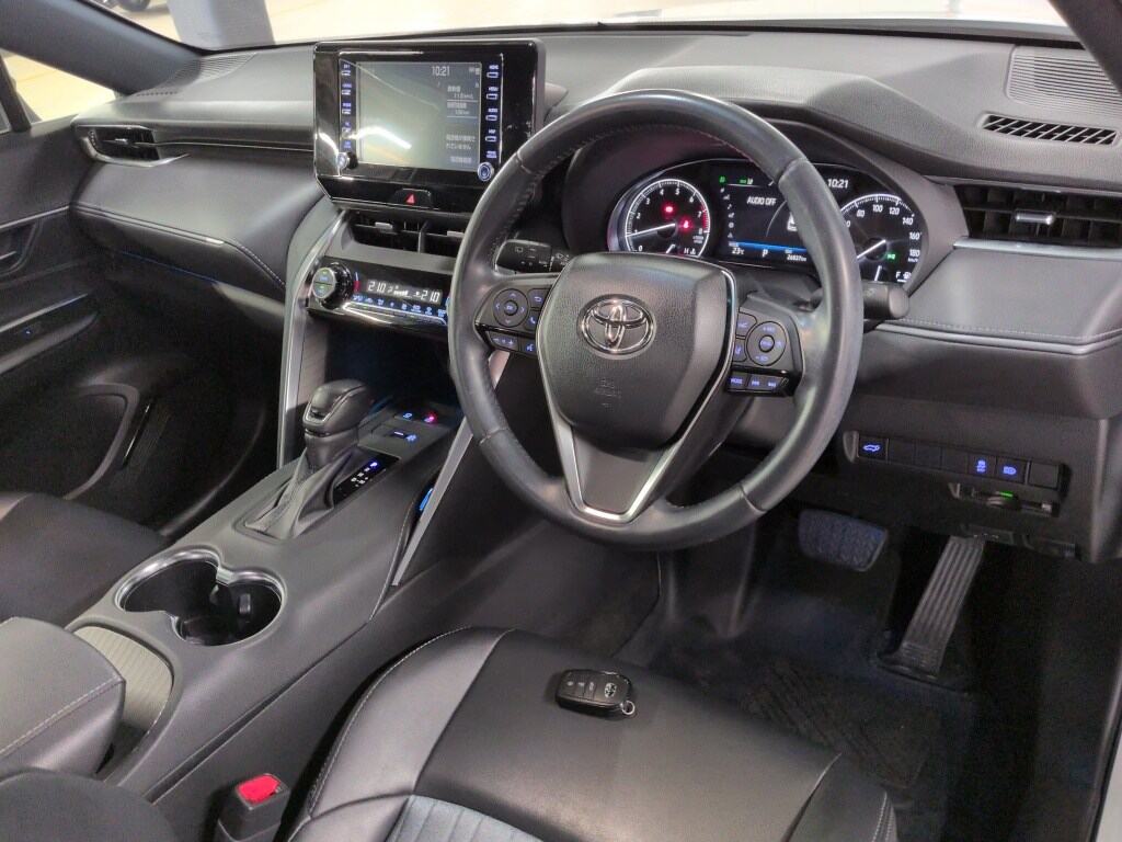 2021 TOYOTA HARRIER G photo 3