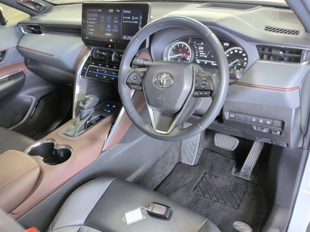 2021 TOYOTA HARRIER Z photo 3