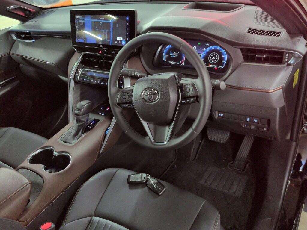 2025 TOYOTA HARRIER Z photo 3