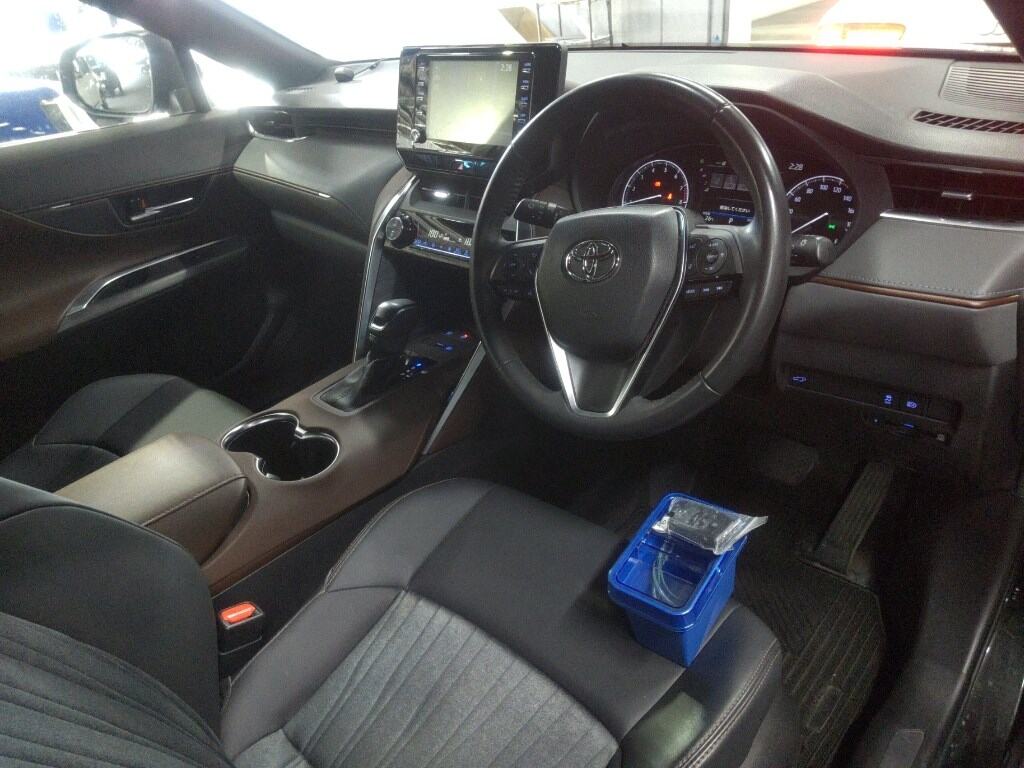 2022 TOYOTA HARRIER G photo 3