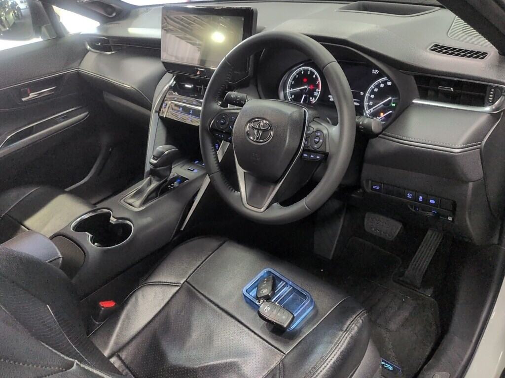 2021 TOYOTA HARRIER Z photo 3