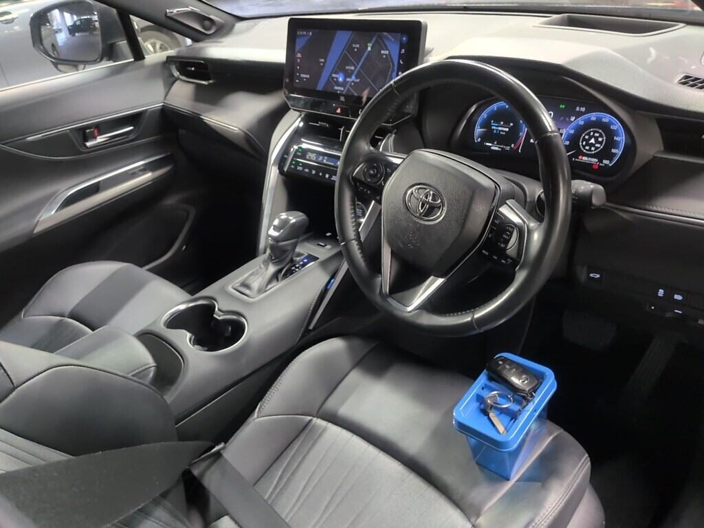 2023 TOYOTA HARRIER Z photo 3