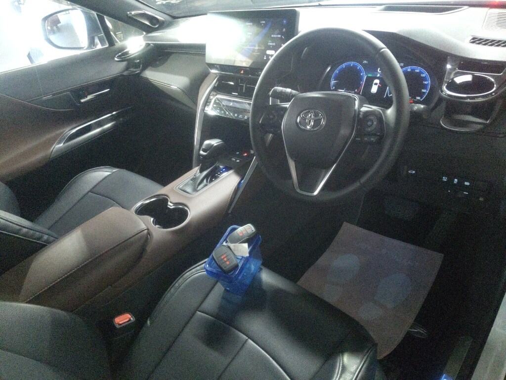 2023 TOYOTA HARRIER Z photo 3