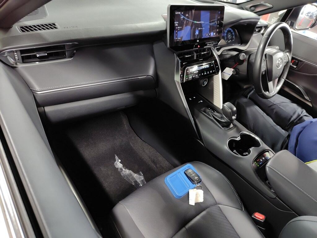 2024 TOYOTA HARRIER Z LEATHER PACKAGE photo 3