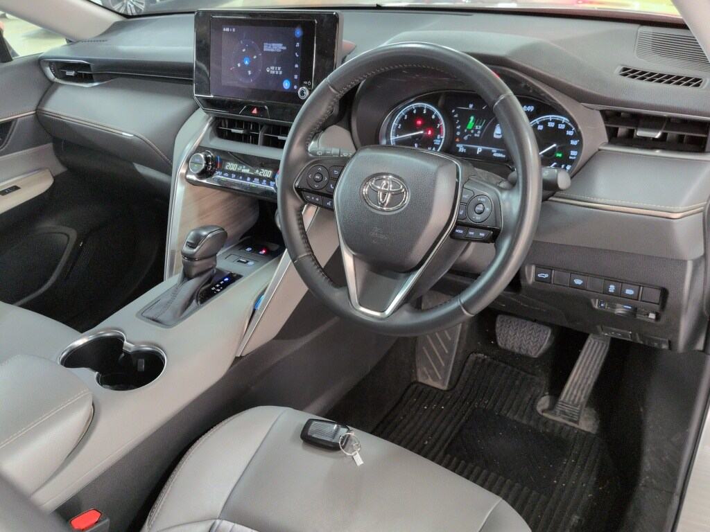 2023 TOYOTA HARRIER G photo 3