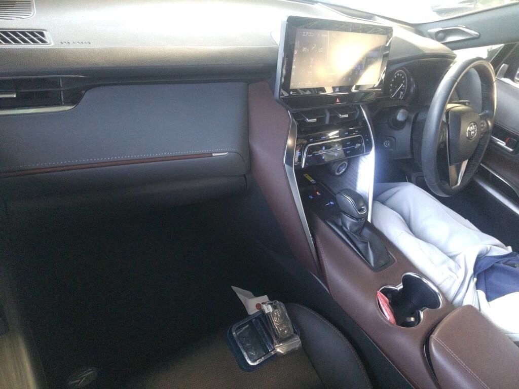 2022 TOYOTA HARRIER Z LEATHER PACKAGE photo 3