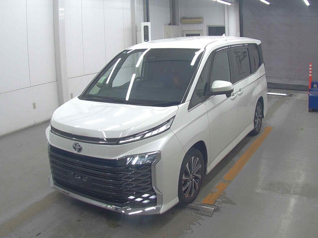 2023 TOYOTA VOXY S-Z photo 4