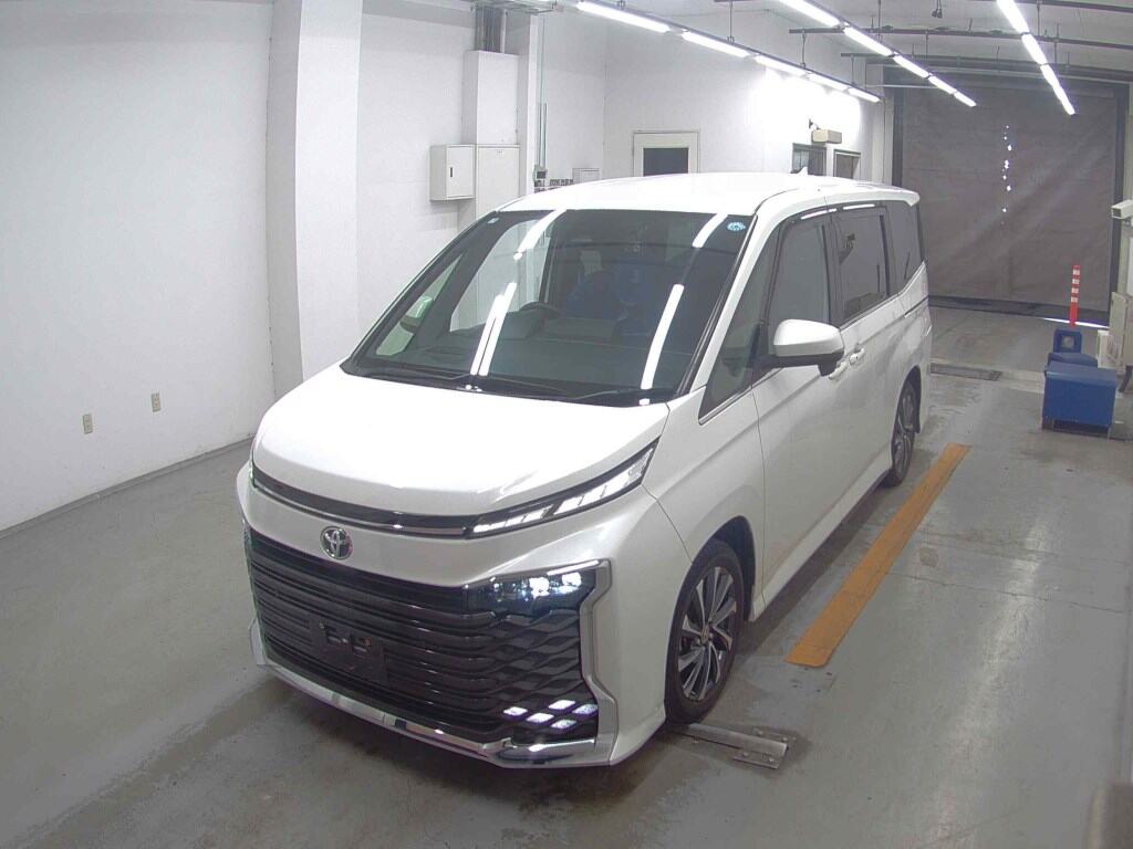 2023 TOYOTA VOXY S-Z photo 4