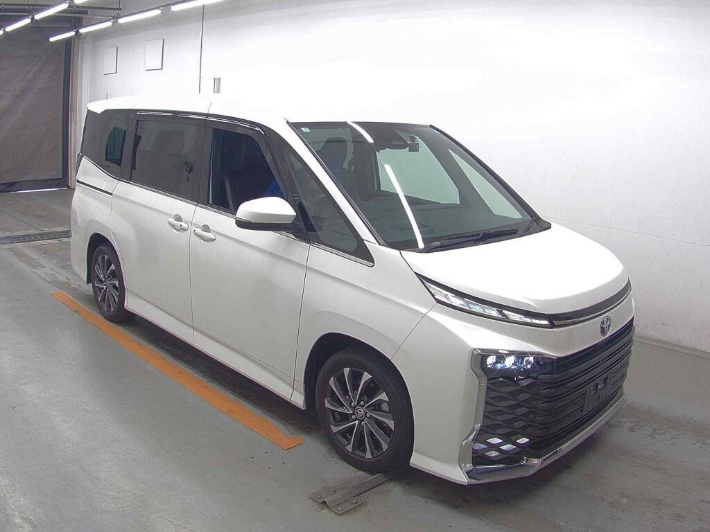 2023 TOYOTA VOXY S-Z