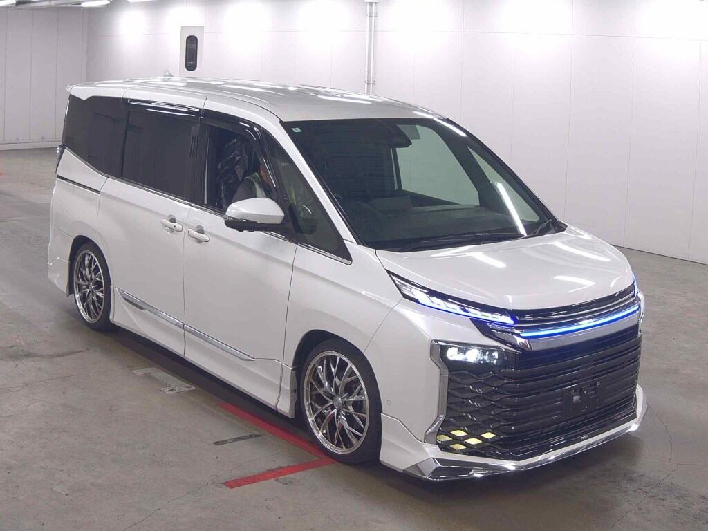 2022 TOYOTA VOXY S-Z