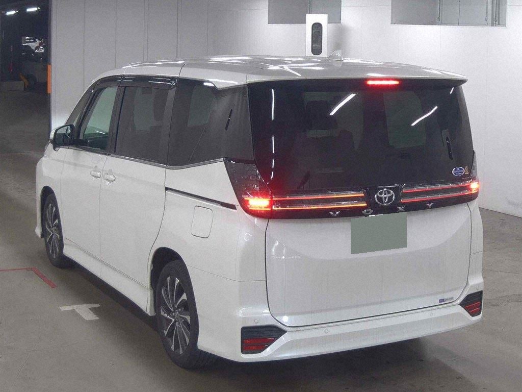 2024 TOYOTA VOXY S-Z photo 4
