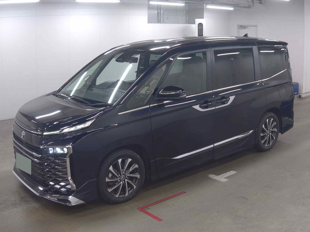 2022 TOYOTA VOXY S-Z photo 4