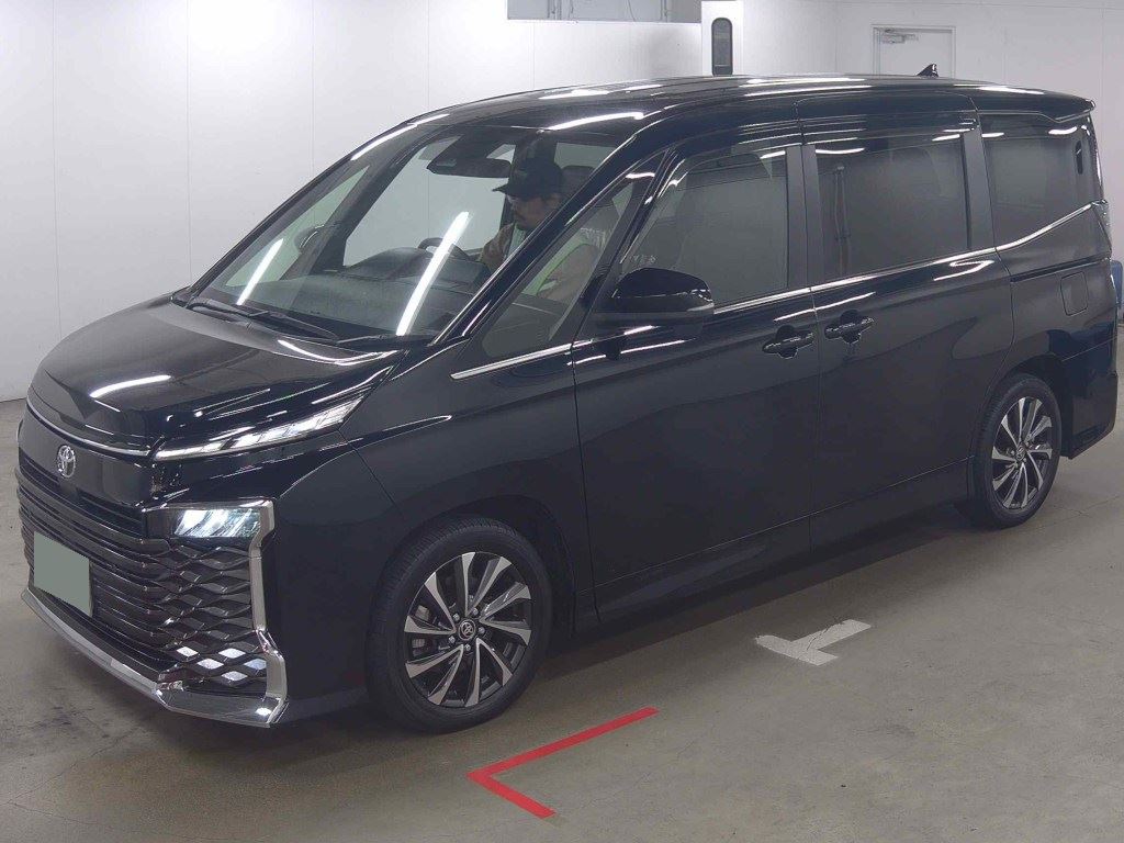 2023 TOYOTA VOXY S-Z photo 4