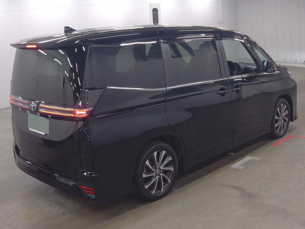 2023 TOYOTA VOXY S-Z photo 5