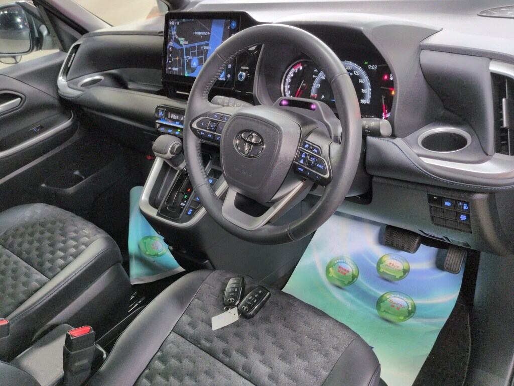 2023 TOYOTA VOXY S-Z photo 3