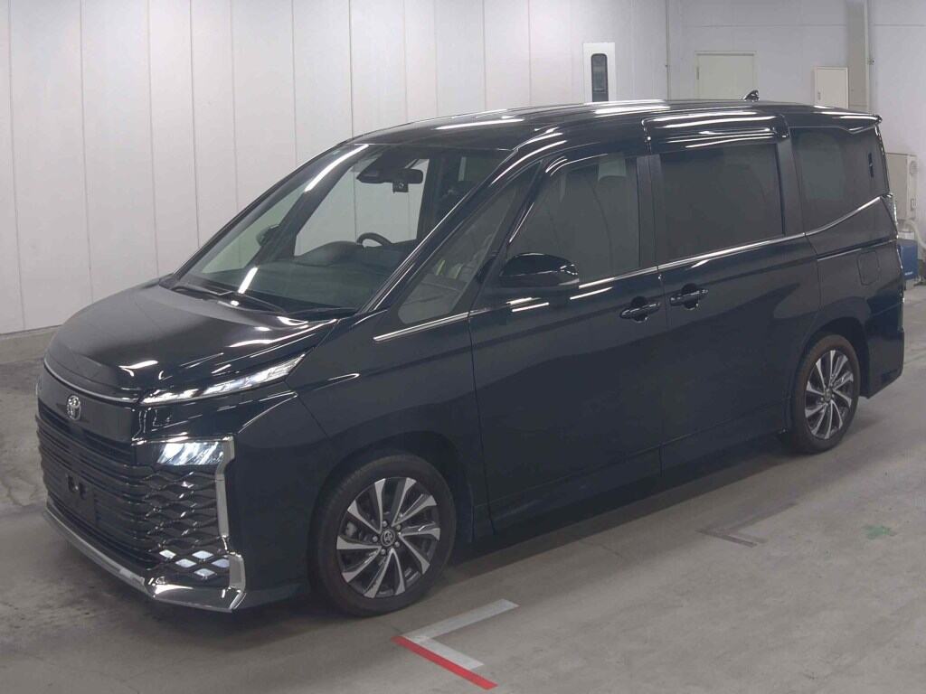 2023 TOYOTA VOXY S-Z photo 4