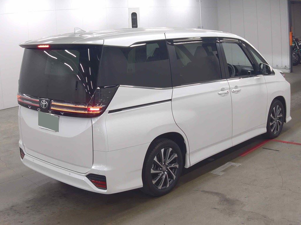 2024 TOYOTA VOXY S-Z photo 5