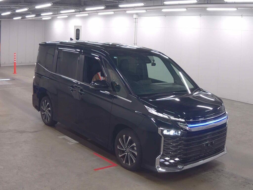 2023 TOYOTA VOXY S-Z