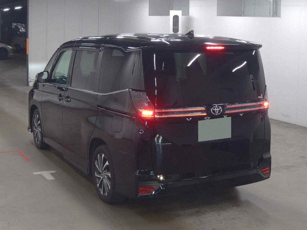 2022 TOYOTA VOXY S-Z photo 2