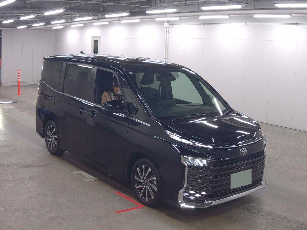 2026 TOYOTA VOXY S-Z