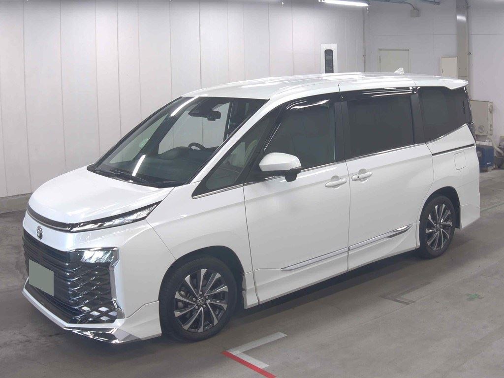 2023 TOYOTA VOXY S-Z photo 4