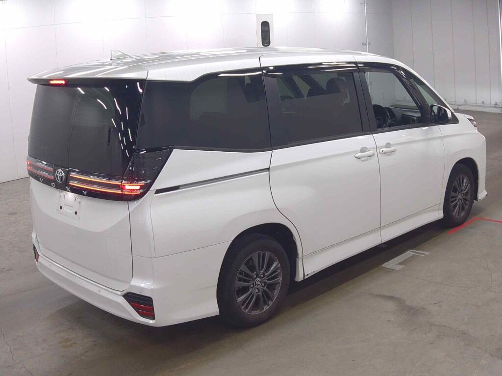2023 TOYOTA VOXY S-G photo 5