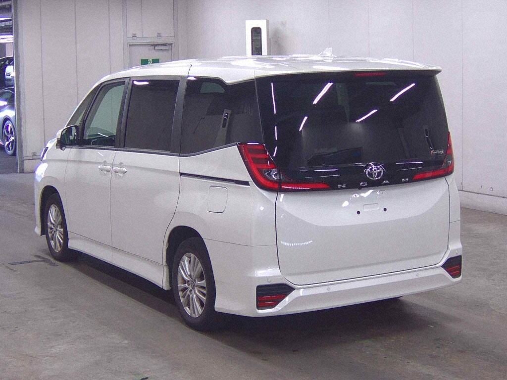 2024 TOYOTA NOAH S-G photo 2