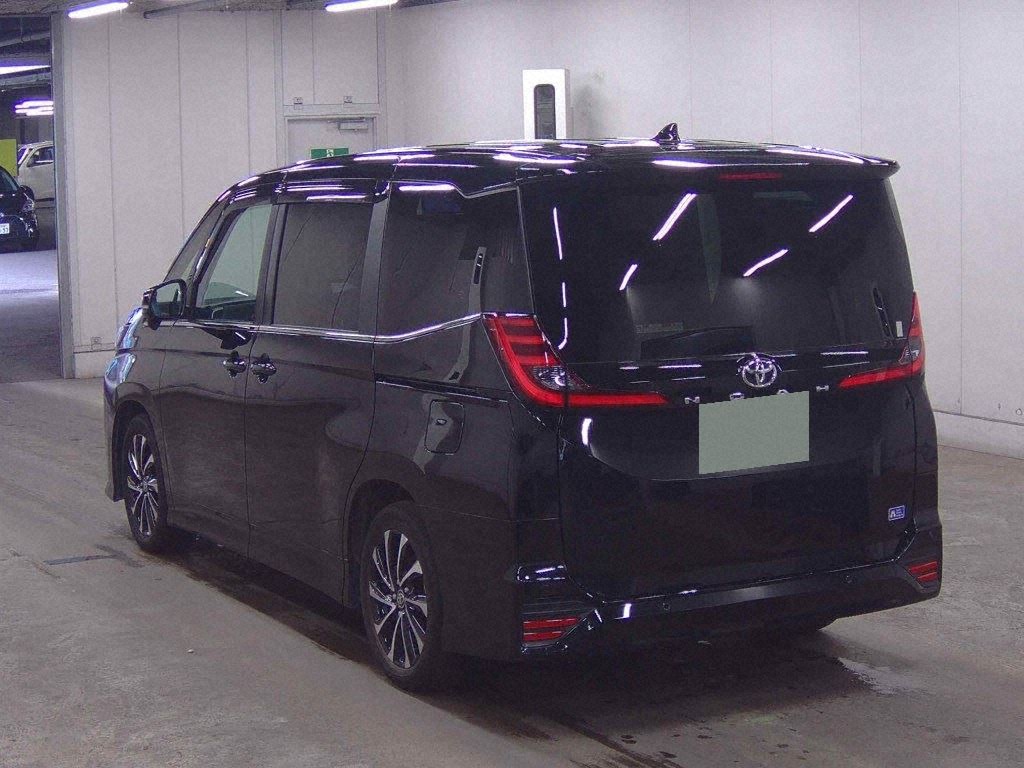 2024 TOYOTA NOAH S-Z photo 2