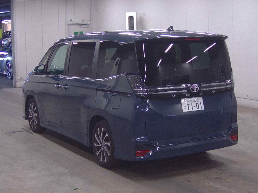 2024 TOYOTA VOXY S-Z photo 2