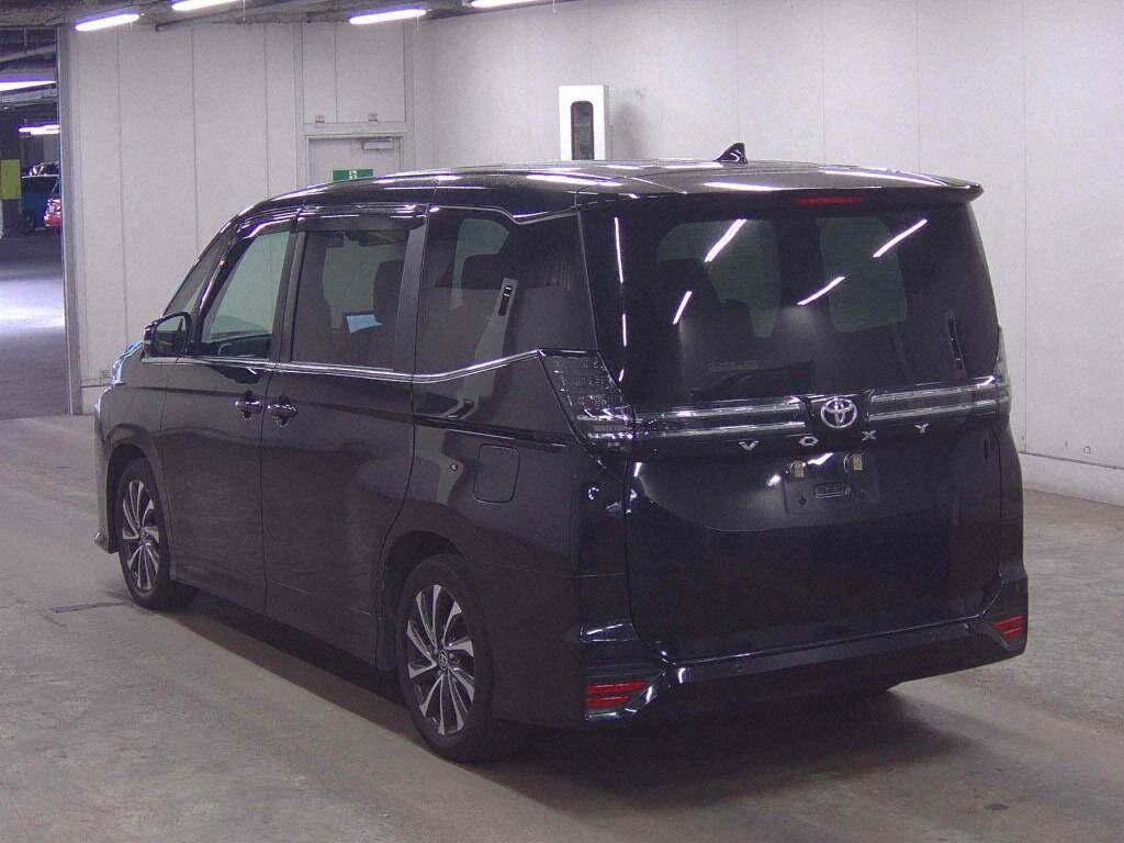 2023 TOYOTA VOXY S-Z photo 4