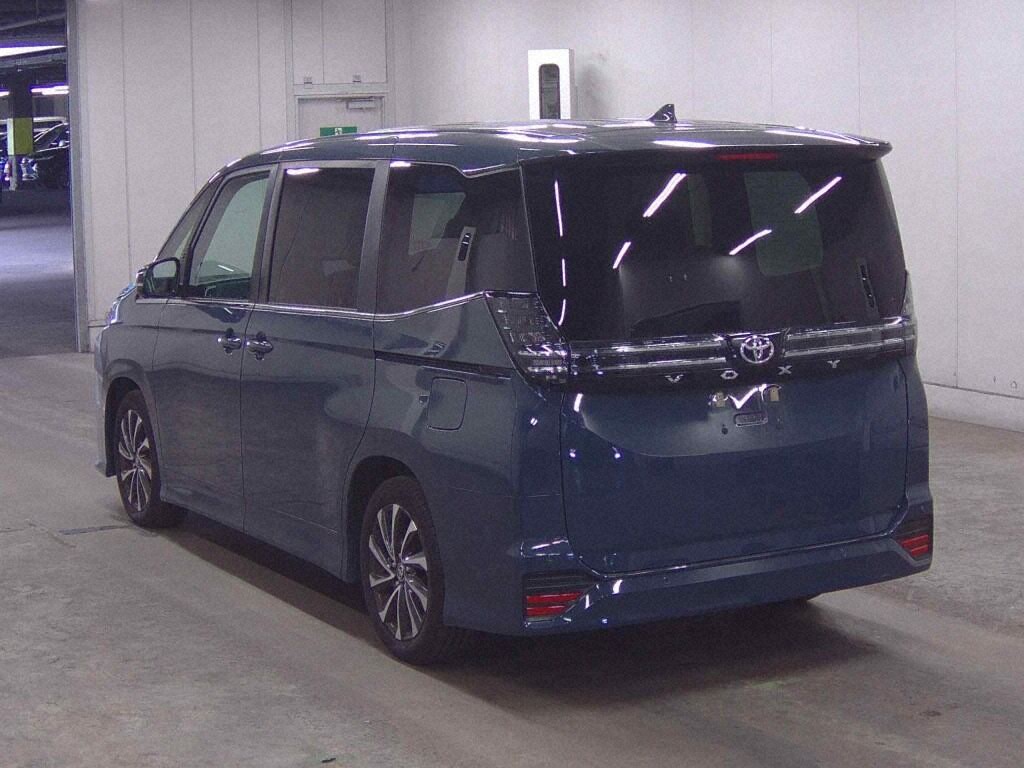 2024 TOYOTA VOXY S-Z photo 2