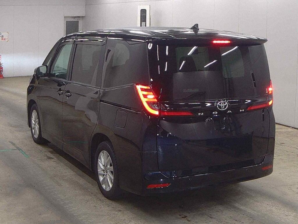 2023 TOYOTA NOAH G photo 2
