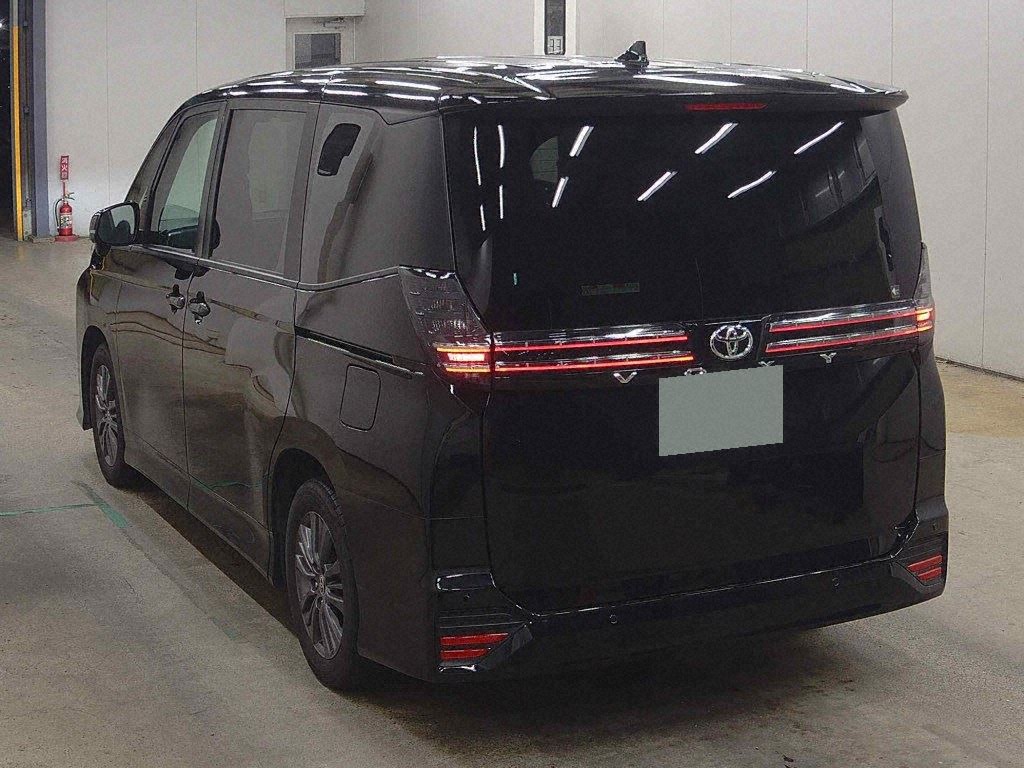 2024 TOYOTA VOXY S-G photo 4