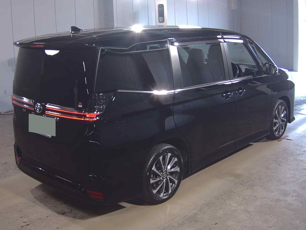 2022 TOYOTA VOXY S-Z photo 5