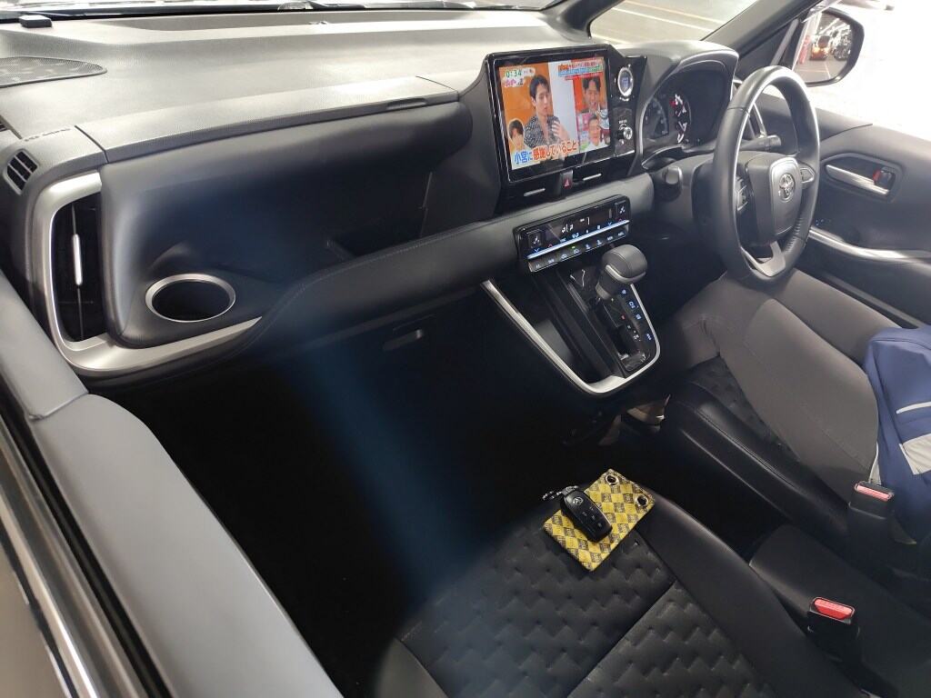 2023 TOYOTA VOXY S-Z photo 3