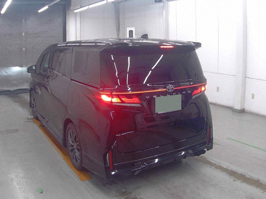 2024 TOYOTA VELLFIRE Z PREMIER photo 2