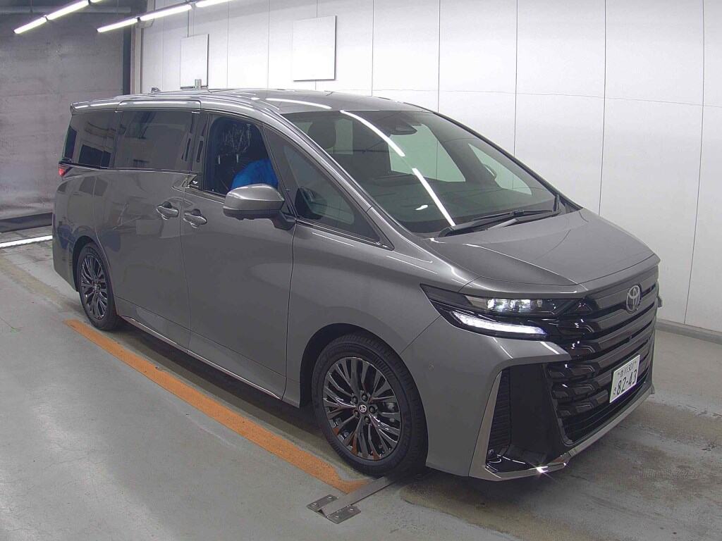 2026 TOYOTA GR86 RZ photo 2