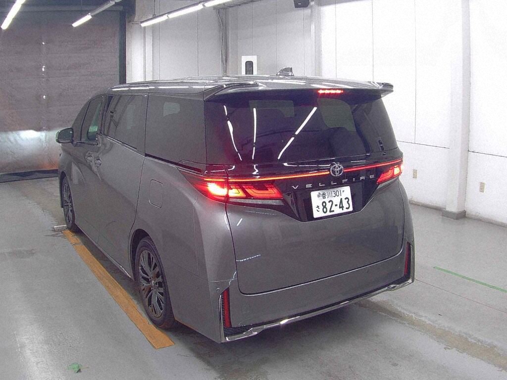 2026 TOYOTA GR86 RZ photo 3