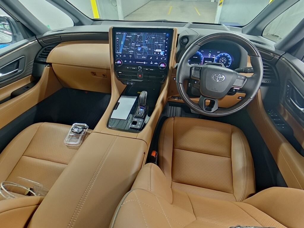 2025 TOYOTA VELLFIRE Z PREMIER photo 3