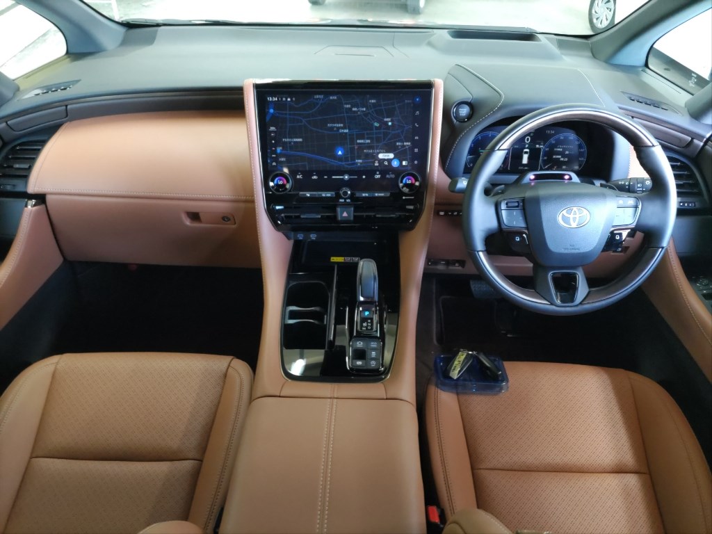 2026 TOYOTA VELLFIRE Z PREMIER photo 3