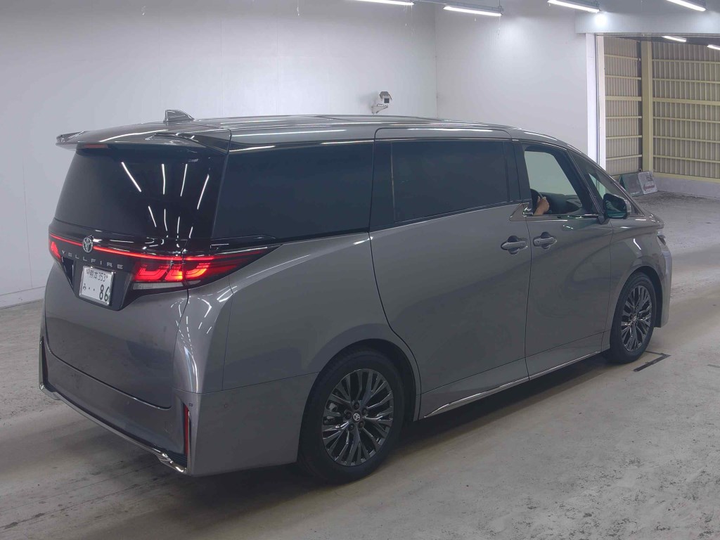 2026 TOYOTA VELLFIRE Z PREMIER photo 5