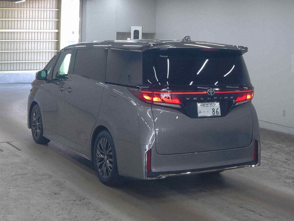 2026 TOYOTA VELLFIRE Z PREMIER photo 2