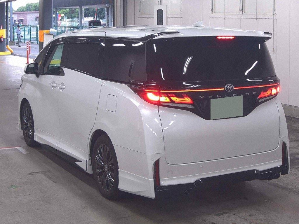2023 TOYOTA VELLFIRE Z PREMIER photo 2